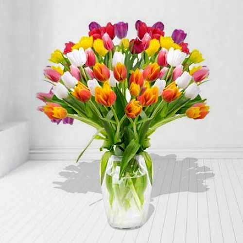 30 Mixed Tulip In Vase