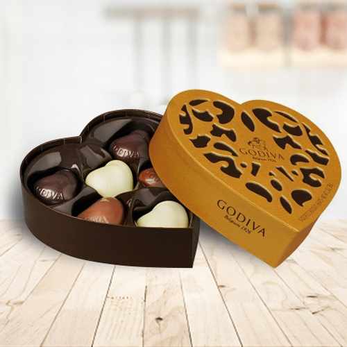 12 Pcs Godiva Chocolate Gold Heart Collection