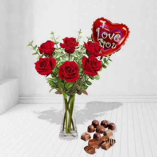 6 Rose With Chocolates And Balloon