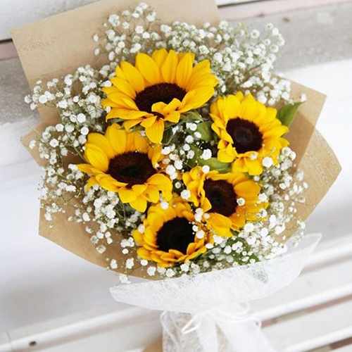 Radiant Sunflower Bouquet